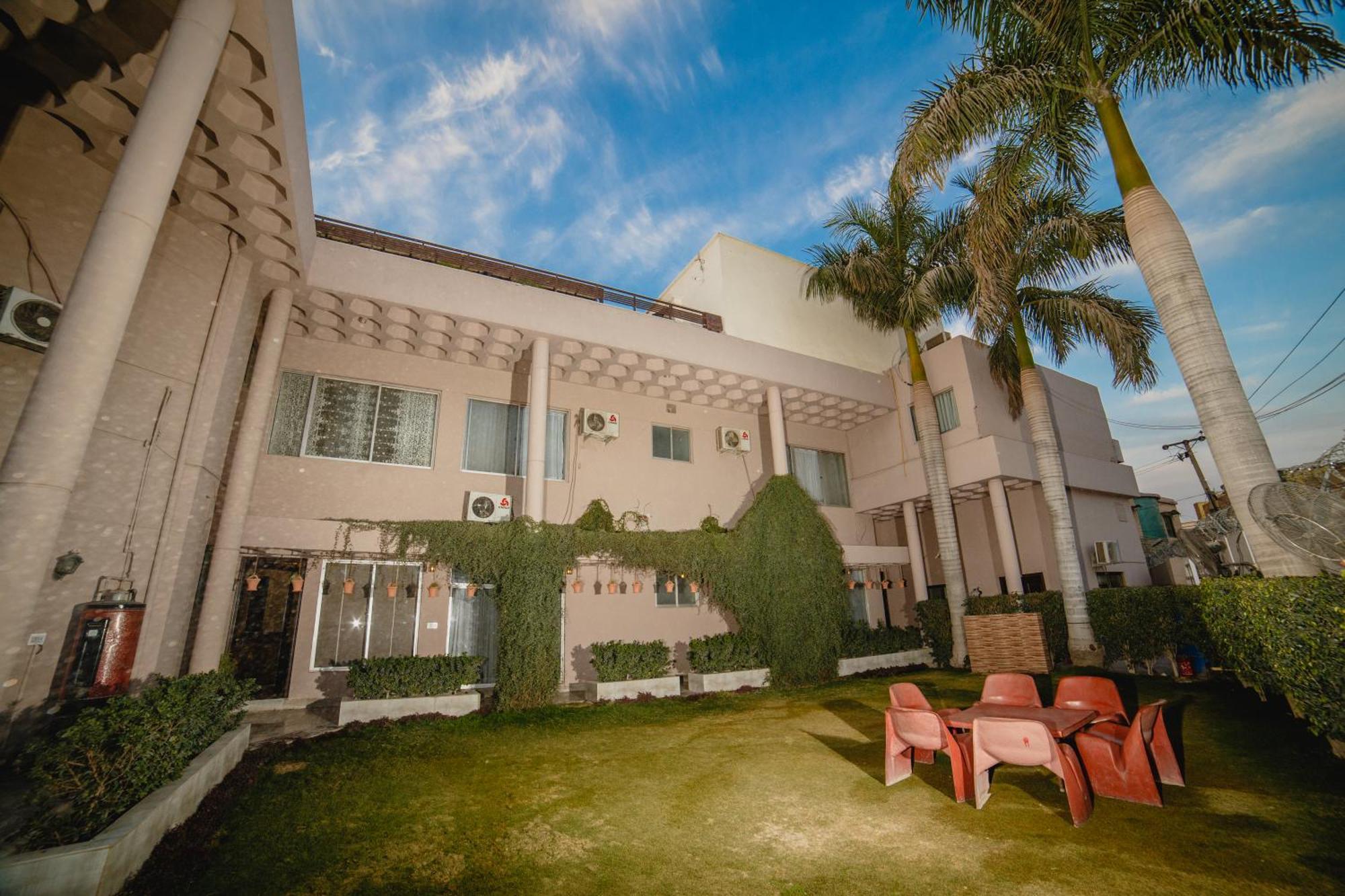 Hotel Vip House Peschawar Exterior foto